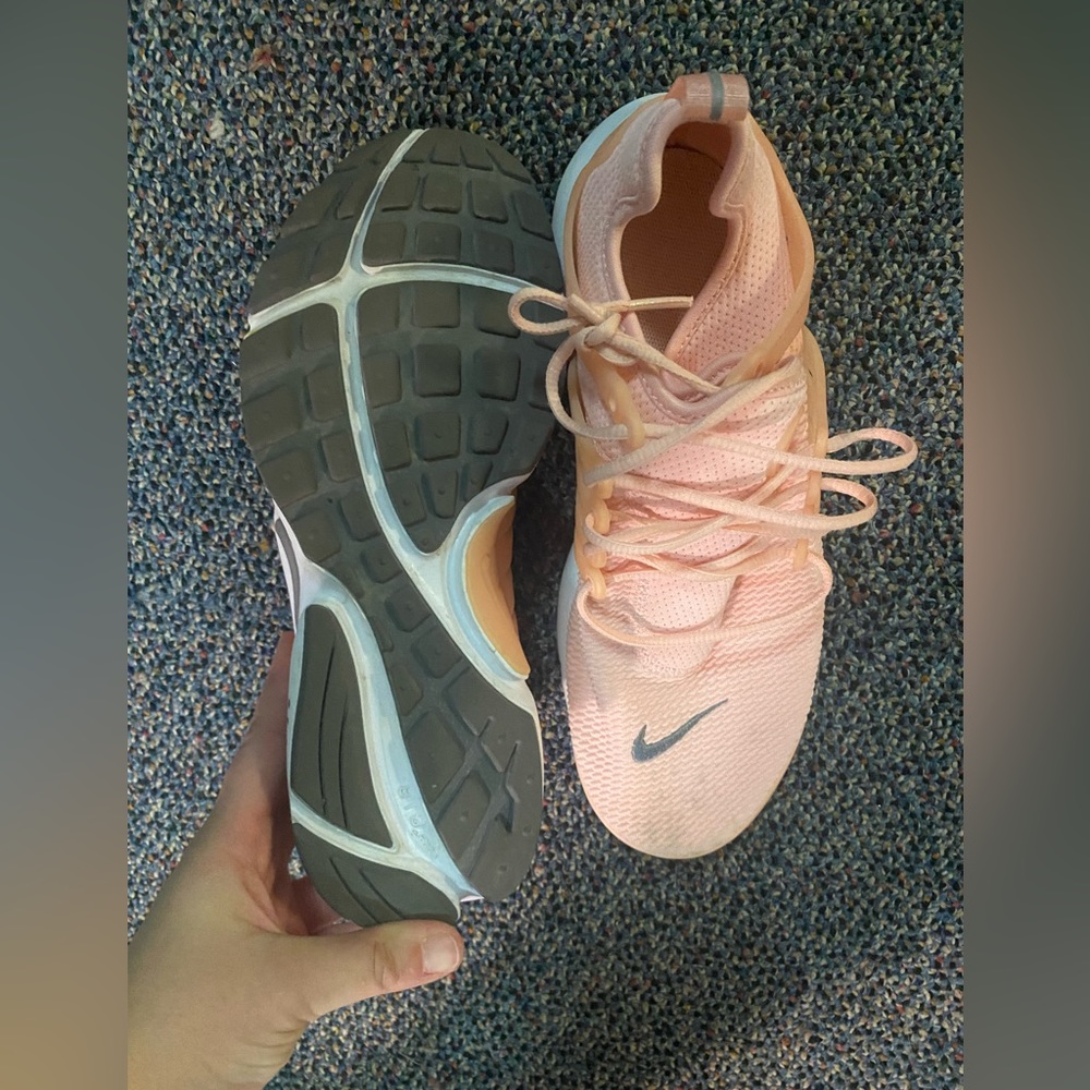Nike Sneakers - Picture 2 of 3